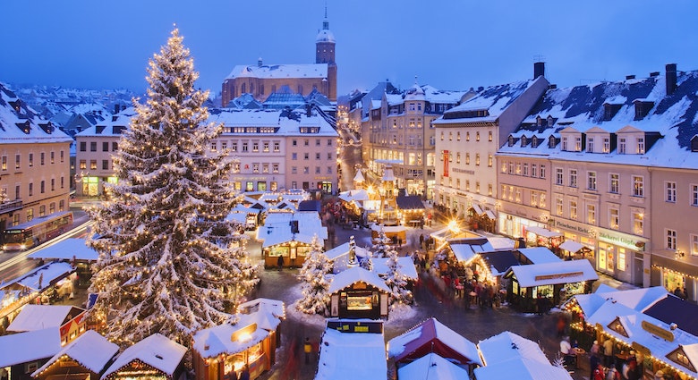 521667014
Christmas, view from above, winter, urban scene, christmas decorations, night, snow, customs and celebrations, mountain range, nobody, Christmas market, Annaberg-Buchholz, Fichtelberg