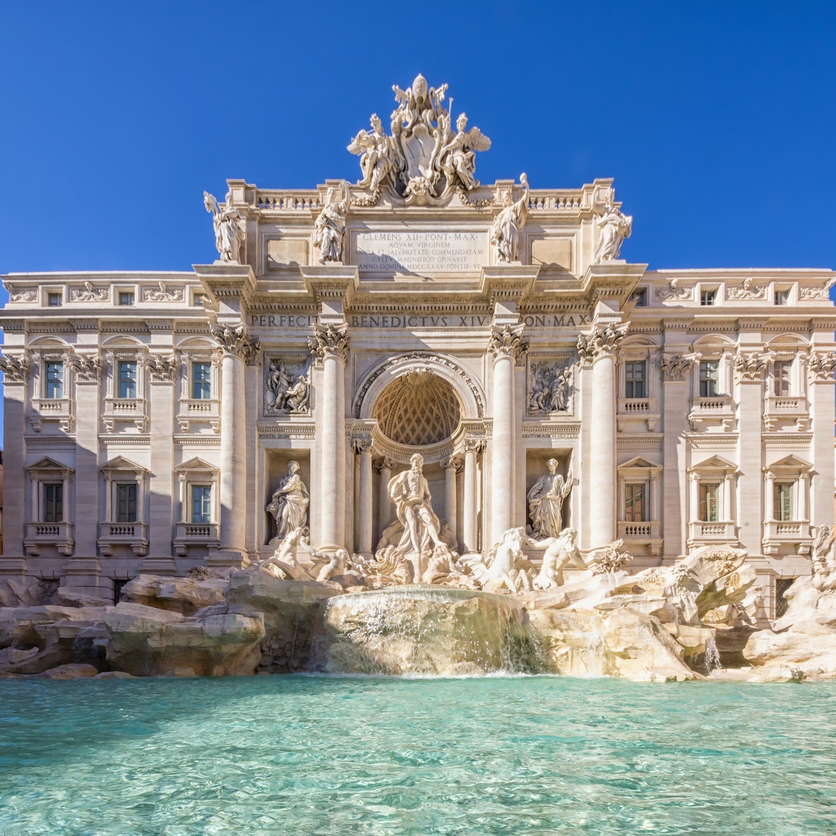 Famous iconic Trevi Fountain at Piazza Di Trevi
1196531914