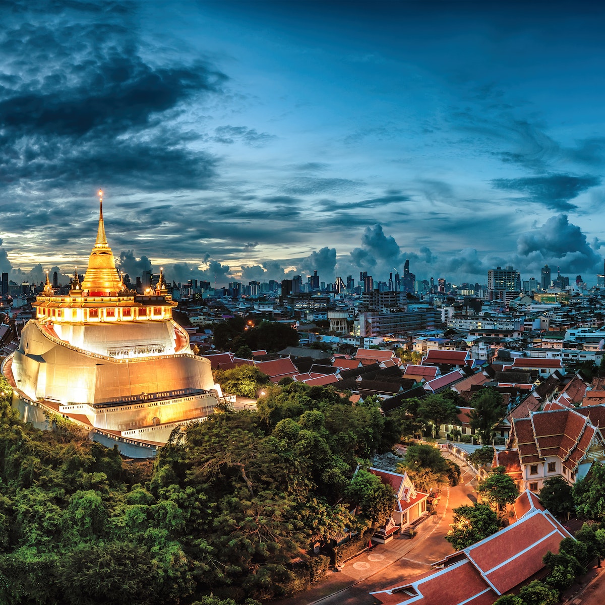 Wat Saket, The Golden Mount Temple, Bangkok, Thailand.